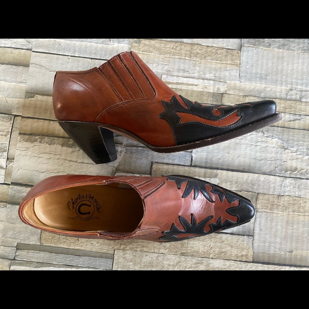Charlie 1 Horse Lucchese Booties 7.5
